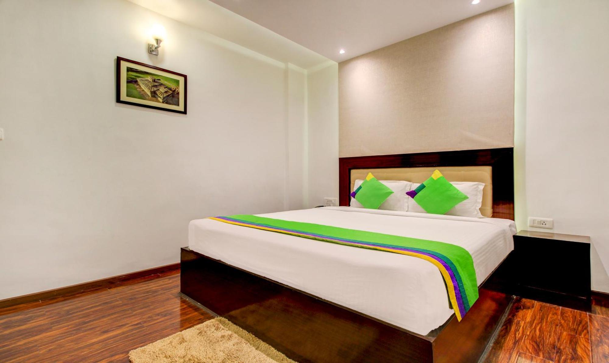 Treebo The Sai Leela Suites R T Nagar Bangalore Exteriör bild
